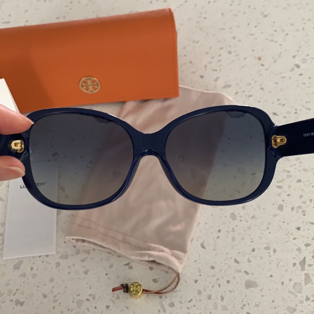 TORY BURCH Authentic T-Zig Zag Print Sunglasses New With Tag - Picture 5 of 16